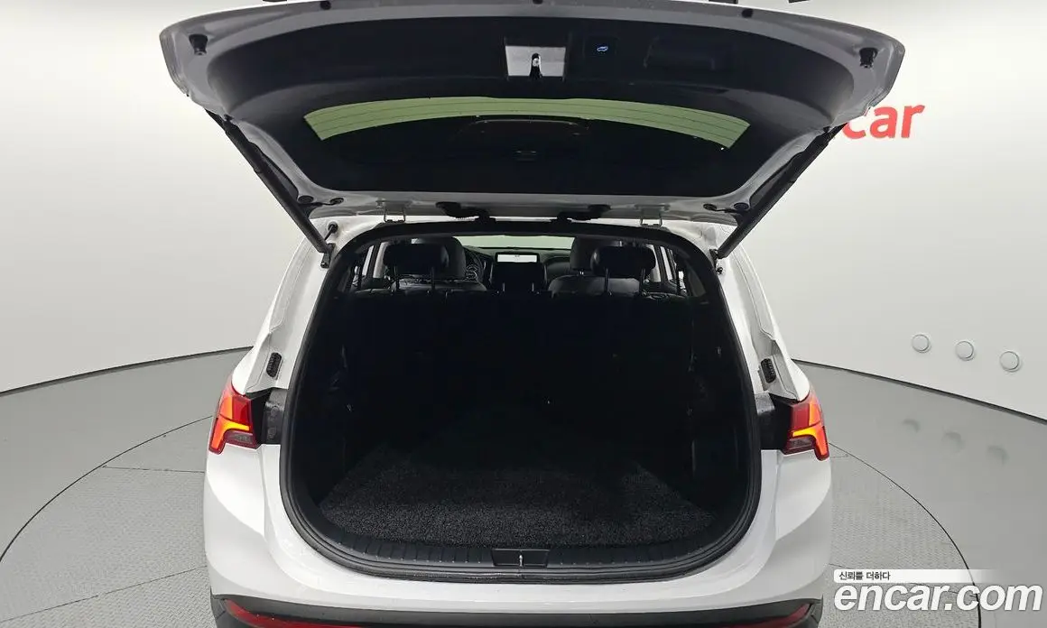 Hyundai Santa Fe 2022 1.6 автомат (гидро), фото 20