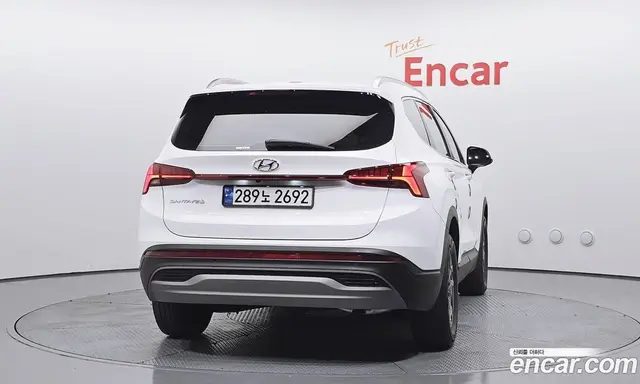 Hyundai Santa Fe 2022 1.6 автомат (гидро), миниатюра 4