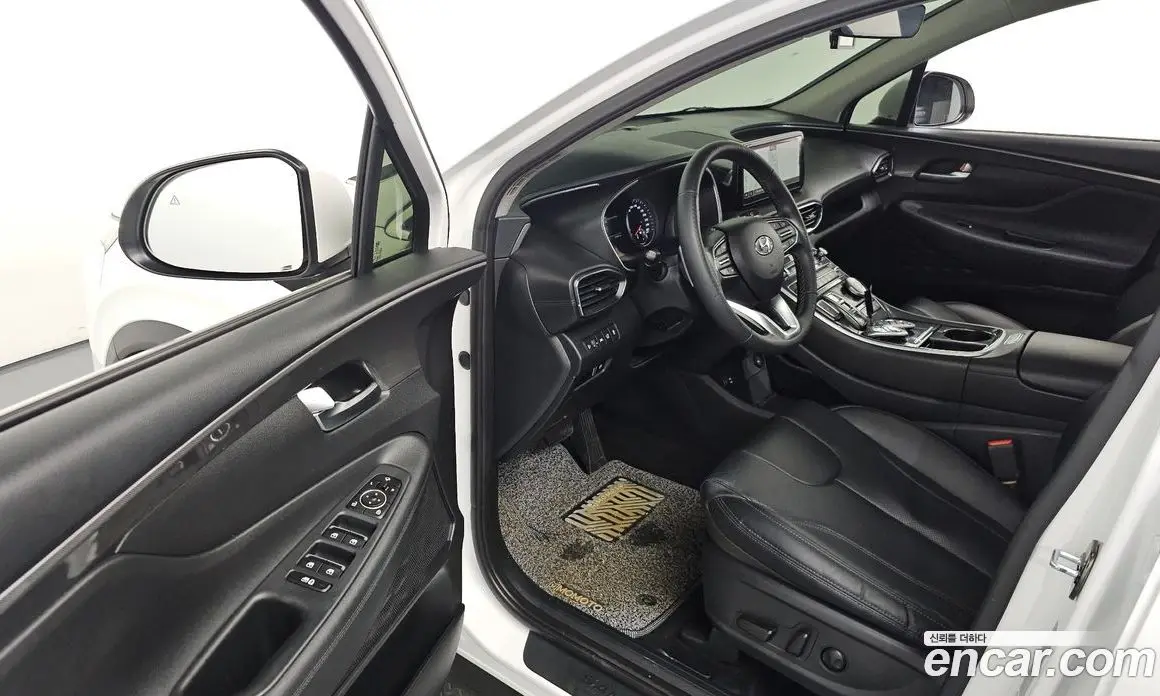 Hyundai Santa Fe 2022 1.6 автомат (гидро), фото 10