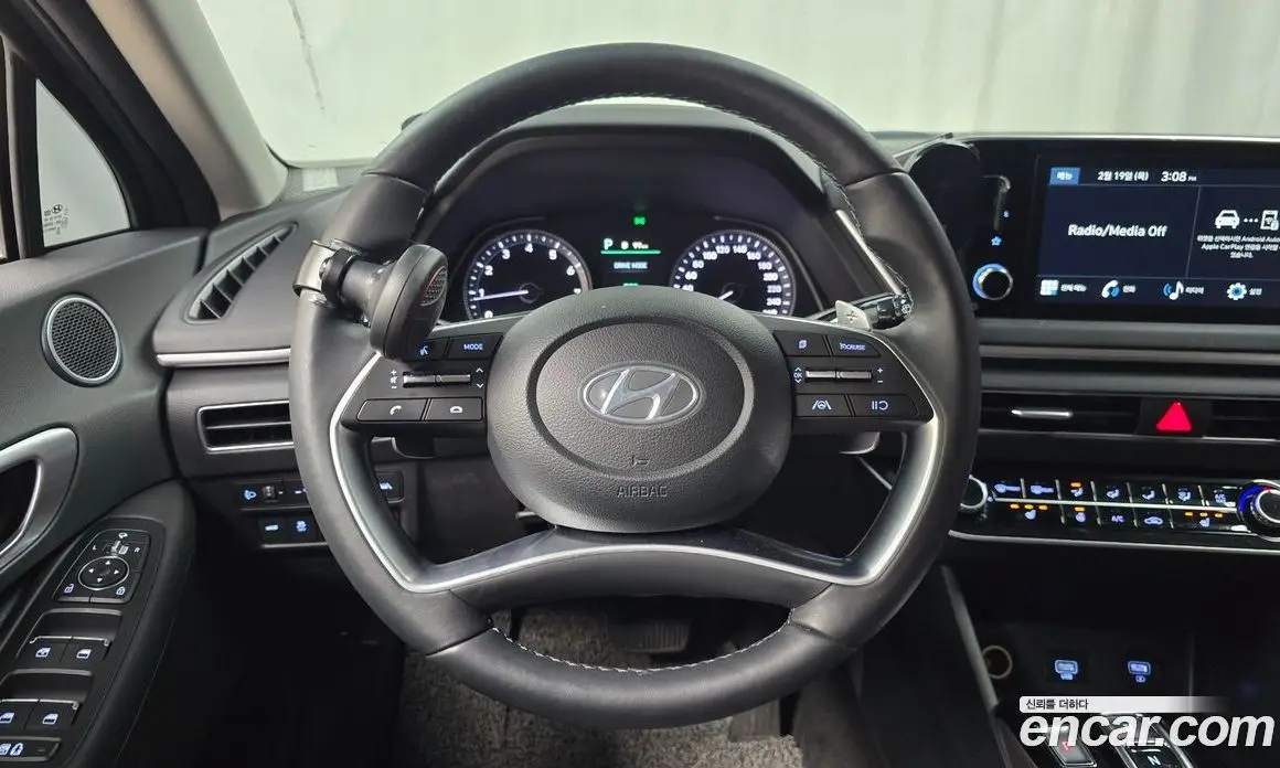 Hyundai Sonata 2022 1.6 автомат (гидро), фото 13