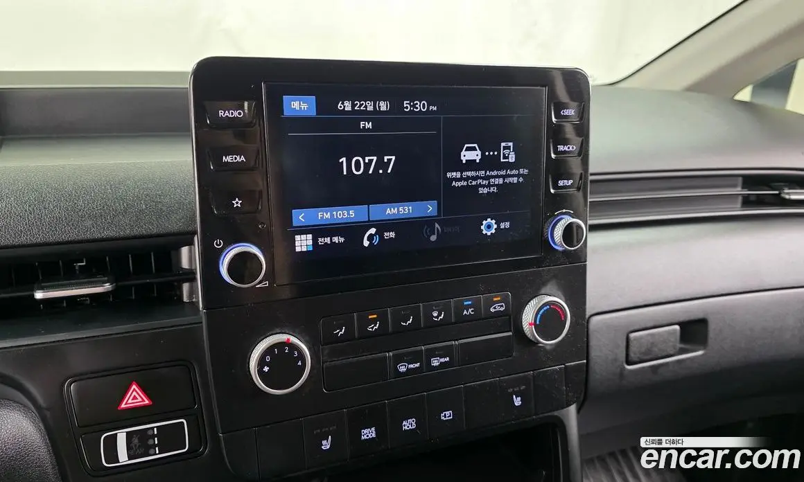 Hyundai Staria 2022 2.2 автомат (гидро), фото 19
