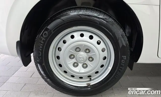 Hyundai Staria 2022 2.2 автомат (гидро), миниатюра 5