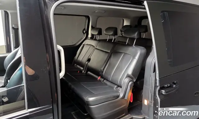 Hyundai Staria 2022 2.2 автомат (гидро), миниатюра 11