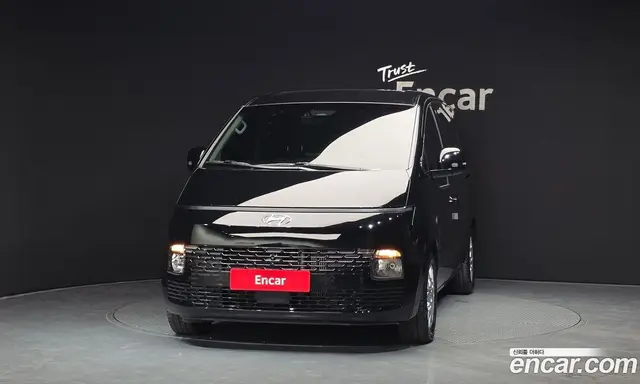 Hyundai Staria 2022 2.2 автомат (гидро), миниатюра 3
