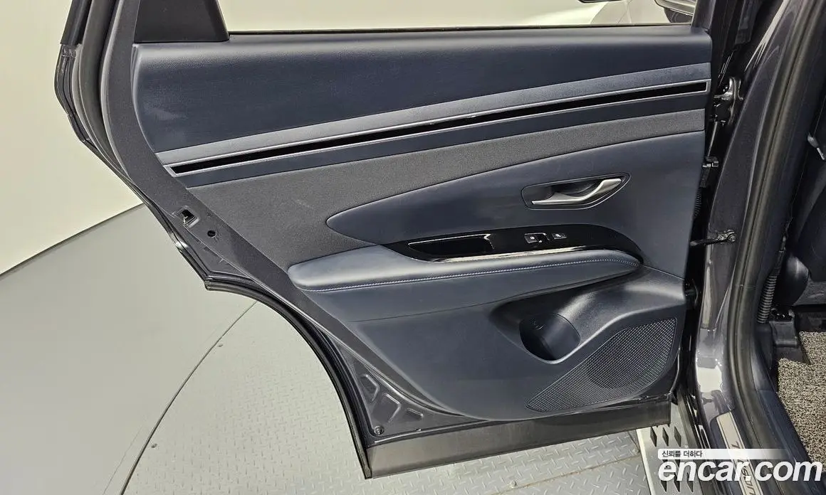 Hyundai Tucson 2022 1.6 автомат (гидро), фото 15