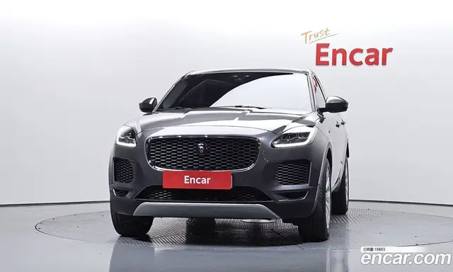 Jaguar E-Pace 2018 2.0 автомат (гидро), миниатюра 3 Jaguar E-Pace 2018 2.0 автомат (гидро), миниатюра 3