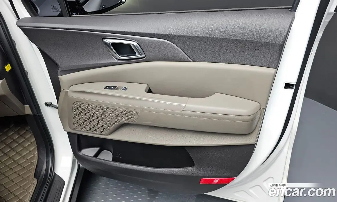 Kia Carnival 2024 2.2 автомат (гидро), фото 15