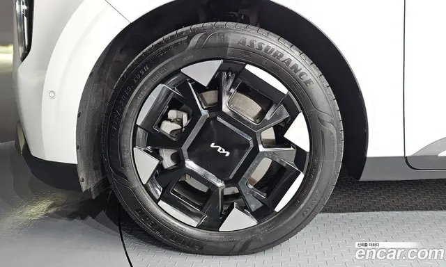 Kia Carnival 2024 2.2 автомат (гидро), миниатюра 5