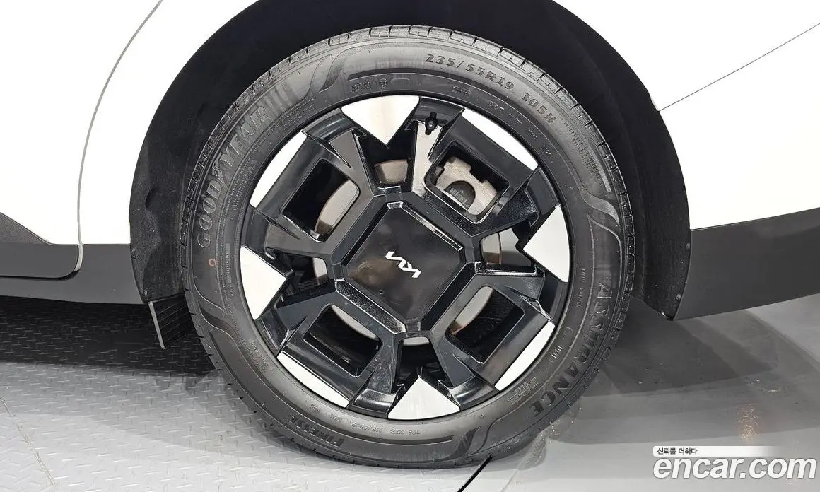 Kia Carnival 2024 2.2 автомат (гидро), фото 7