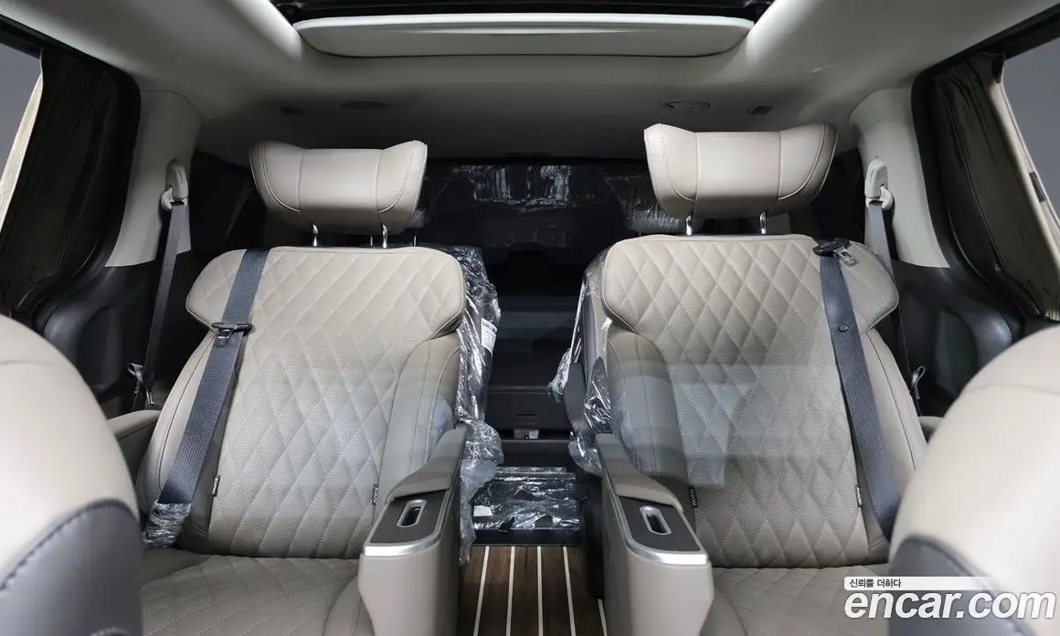 Kia Carnival 2025 1.6 автомат (гидро), фото 32