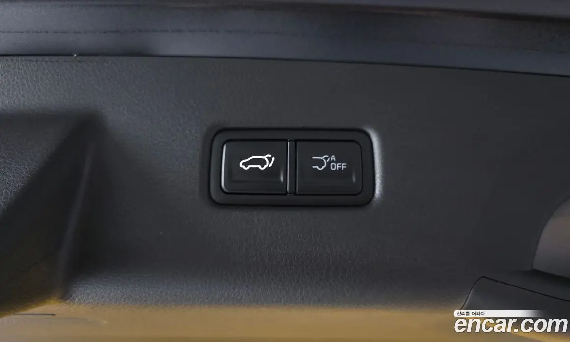 Kia Carnival 2025 1.6 автомат (гидро), фото 35