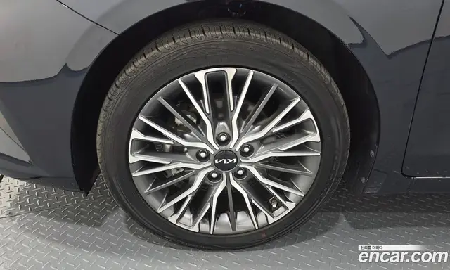 Kia K3 2022 1.6 автомат (гидро), миниатюра 5