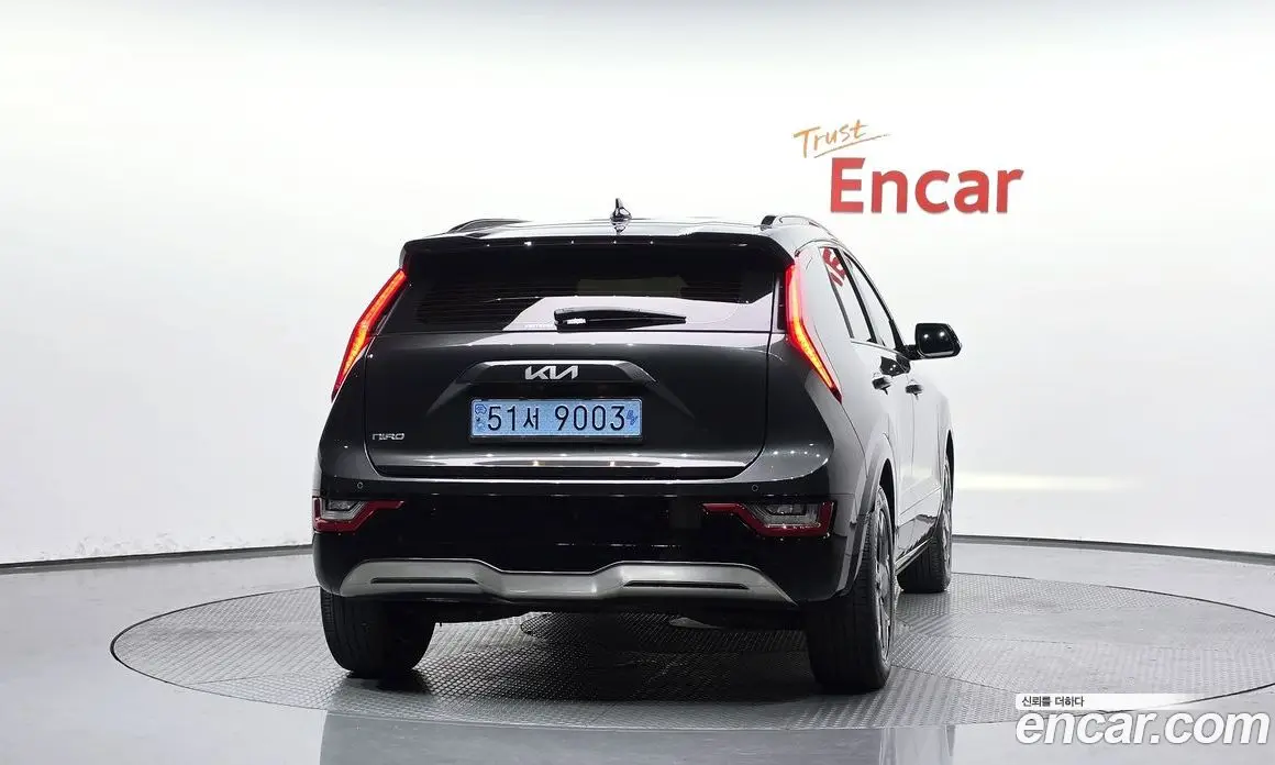 Kia Niro 2022 0.2 автомат (гидро), фото 3