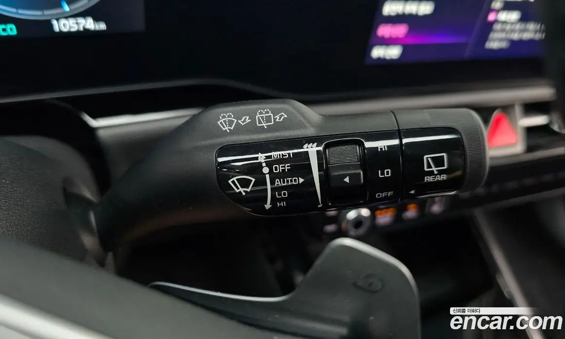 Kia Niro 2023 0.2 автомат (гидро), фото 25