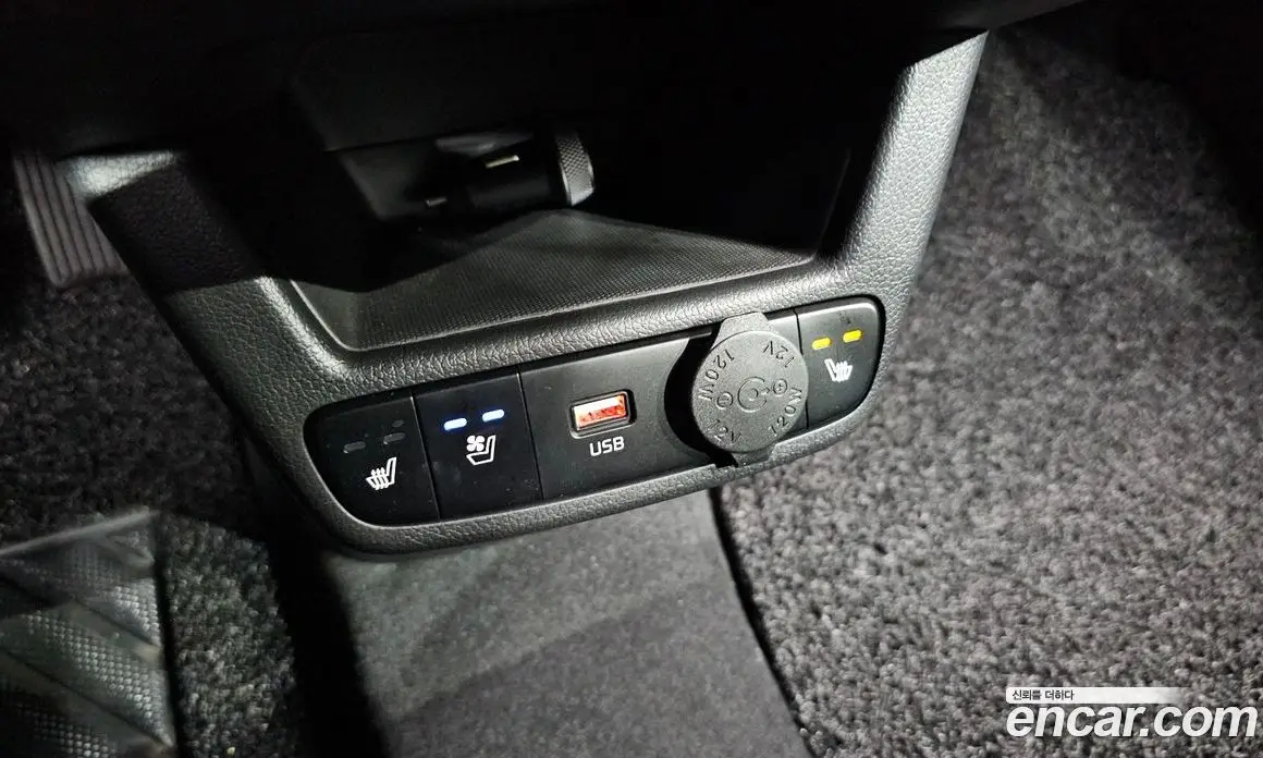 Kia Ray 2024 1.0 автомат (гидро), фото 21