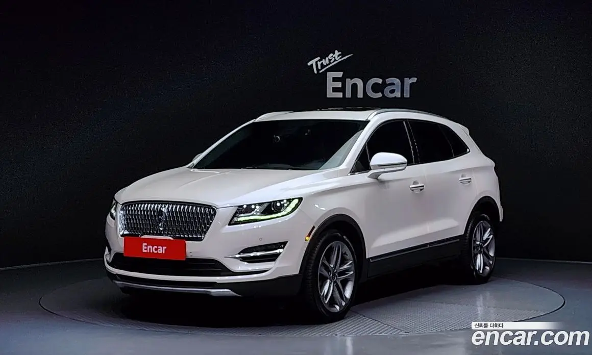 Lincoln MKC 2019 2.0 автомат (гидро), фото 1 Lincoln MKC 2019 2.0 автомат (гидро), фото 1