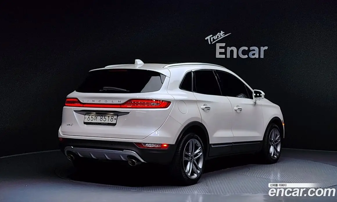Lincoln MKC 2019 2.0 автомат (гидро), фото 2 Lincoln MKC 2019 2.0 автомат (гидро), фото 2