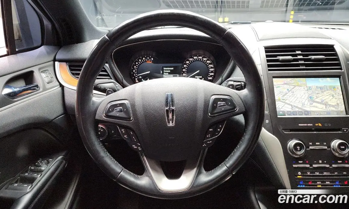 Lincoln MKC 2019 2.0 автомат (гидро), фото 13 Lincoln MKC 2019 2.0 автомат (гидро), фото 13