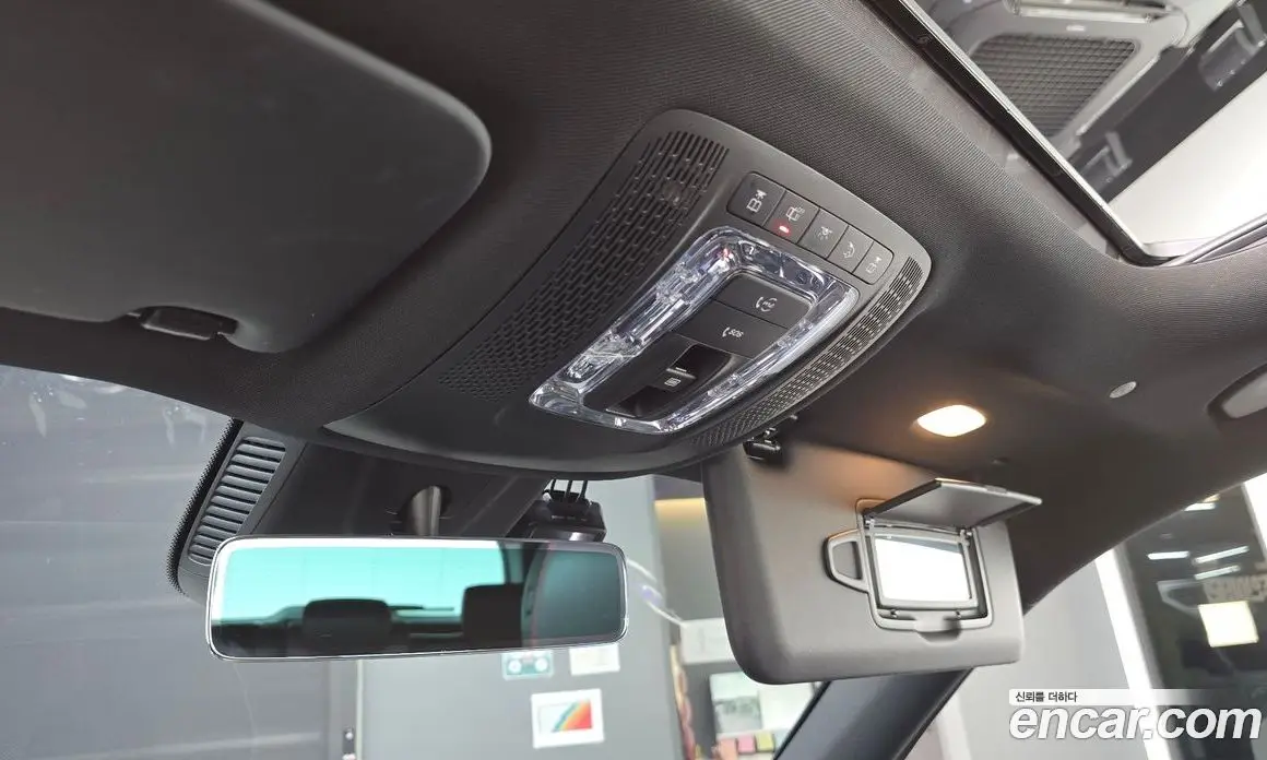 Mercedes-Benz GLB-Class 2021 2.0 автомат (гидро), фото 26
