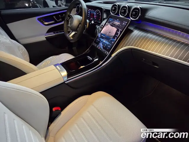 Mercedes-Benz GLC-Class 2024 2.0 автомат (гидро), миниатюра 6