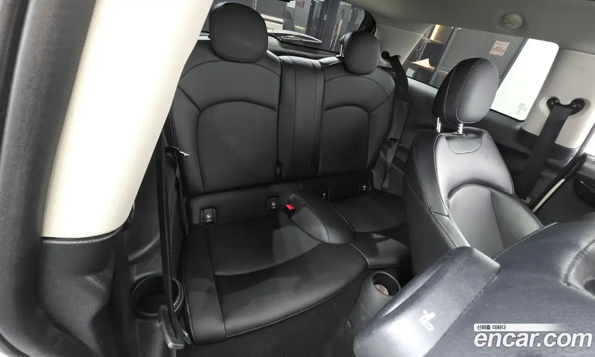 Mini Cooper 2018 2.0 автомат (гидро), фото 16