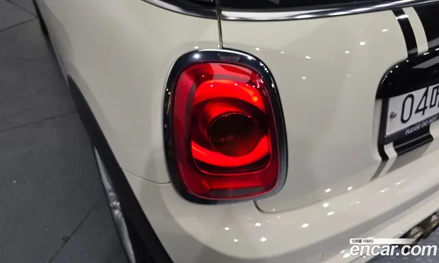 Mini Cooper 2018 2.0 автомат (гидро), миниатюра 9