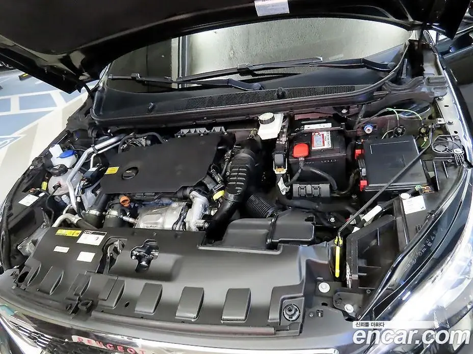Peugeot 308 2021 1.5 автомат (гидро), фото 17