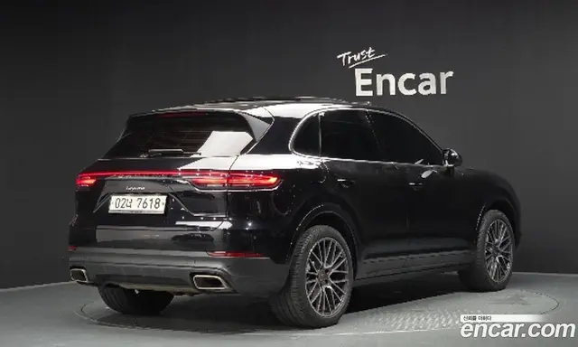 Porsche Cayenne 2019 3.0 автомат (гидро), миниатюра 4