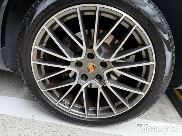 Porsche Cayenne 2023 3.0 автомат (гидро), миниатюра 7
