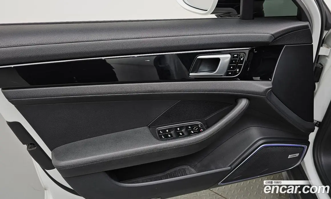 Porsche Panamera 2018 3.0 автомат (гидро), фото 13