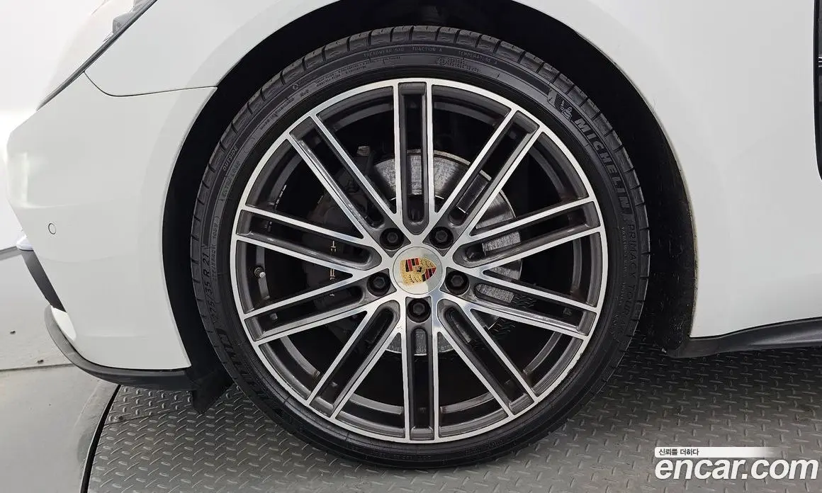 Porsche Panamera 2018 3.0 автомат (гидро), фото 4