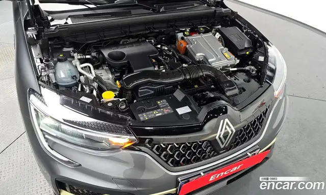 Renault (Samsung) Arkana 2024 1.6 автомат (гидро), миниатюра 5