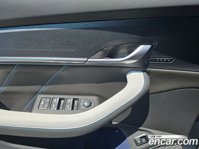 Renault (Samsung) Fluence 2026 1.5 автомат (гидро), миниатюра 8