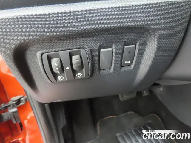 Renault (Samsung) QM3 2015 1.5 автомат (гидро), миниатюра 11