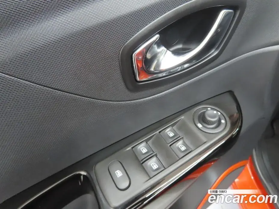 Renault (Samsung) QM3 2015 1.5 автомат (гидро), фото 14