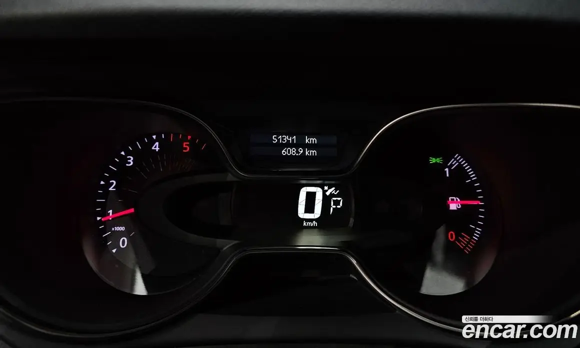 Renault (Samsung) QM3 2017 1.5 автомат (гидро), фото 8 Renault (Samsung) QM3 2017 1.5 автомат (гидро), фото 8