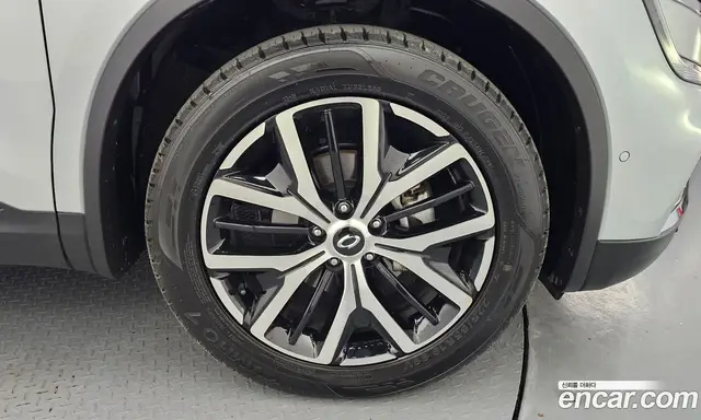 Renault (Samsung) QM6 2020 2.0 автомат (гидро), миниатюра 4 Renault (Samsung) QM6 2020 2.0 автомат (гидро), миниатюра 4