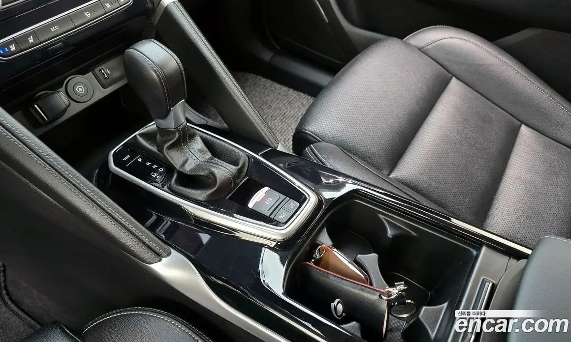 Renault (Samsung) QM6 2023 2.0 автомат (гидро), фото 12
