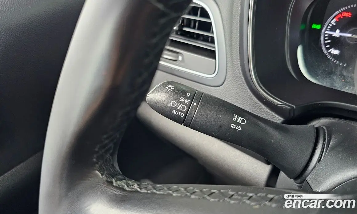 Renault (Samsung) QM6 2023 2.0 автомат (гидро), фото 27