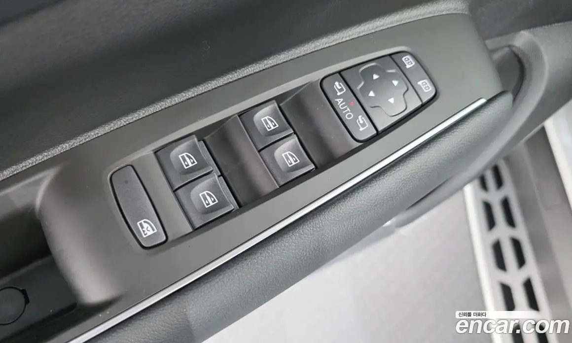 Renault (Samsung) QM6 2026 2.0 автомат (гидро), фото 12