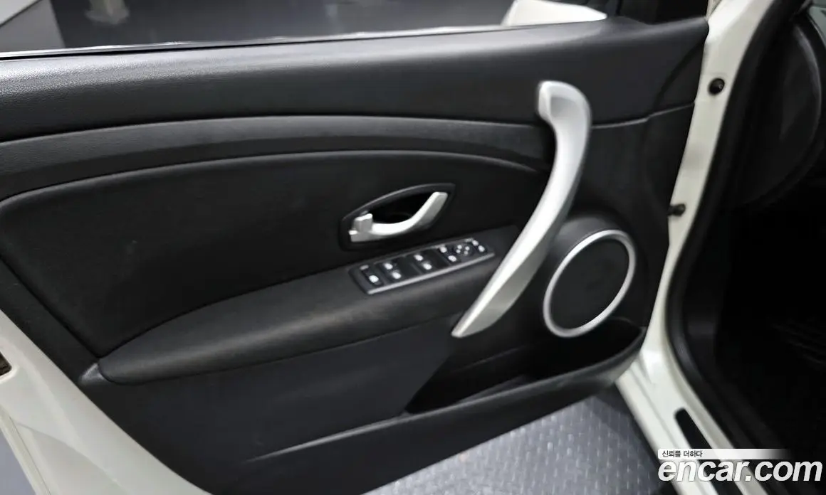 Renault (Samsung) SM3 2009 1.6 автомат (гидро), фото 14