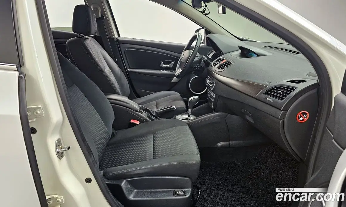 Renault (Samsung) SM3 2009 1.6 автомат (гидро), фото 17