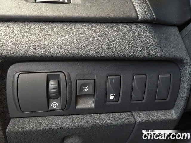 Renault (Samsung) SM3 2009 1.6 автомат (гидро), миниатюра 9 Renault (Samsung) SM3 2009 1.6 автомат (гидро), миниатюра 9