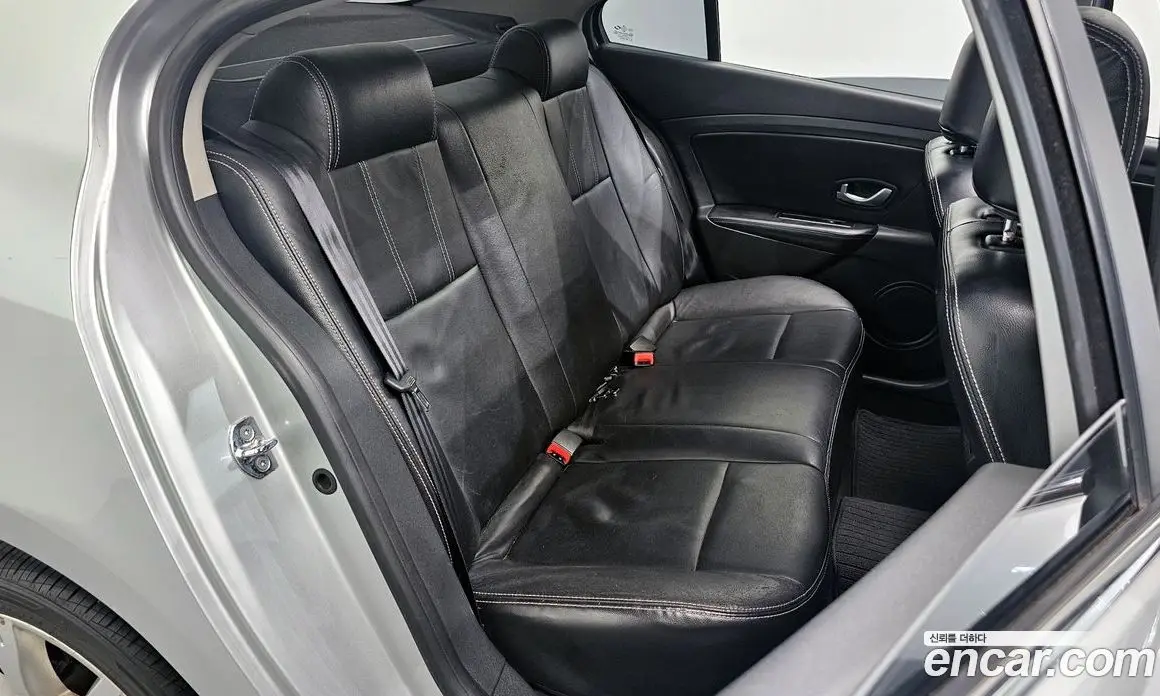 Renault (Samsung) SM3 2009 1.6 автомат (гидро), фото 11