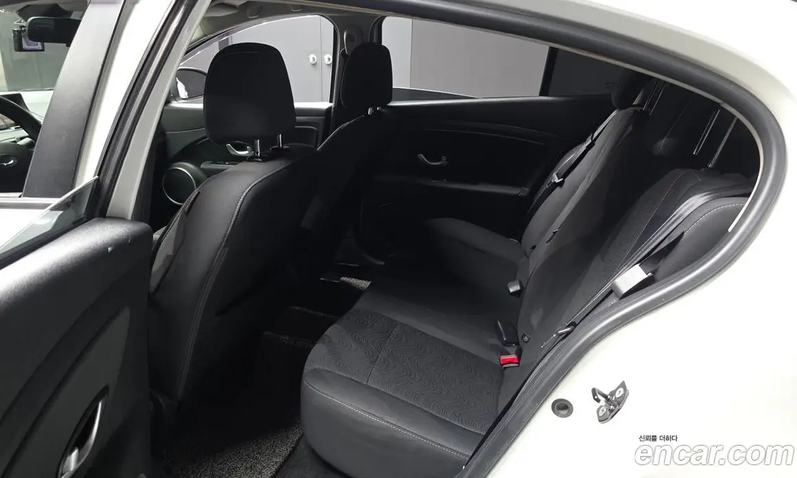 Renault (Samsung) SM3 2013 1.6 автомат (гидро), фото 18