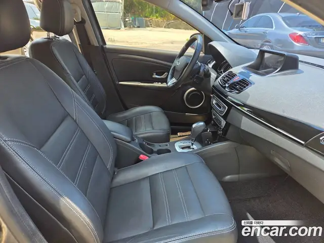 Renault (Samsung) SM3 2015 1.6 автомат (гидро), миниатюра 12