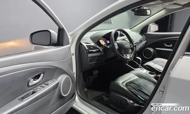 Renault (Samsung) SM3 2017 автомат (гидро), миниатюра 10