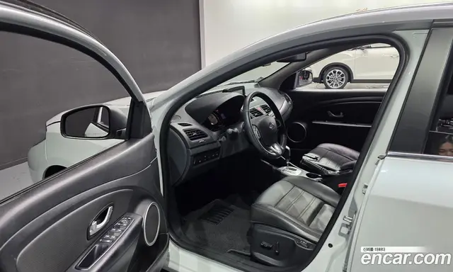 Renault (Samsung) SM3 2018 0.1 автомат (гидро), миниатюра 11