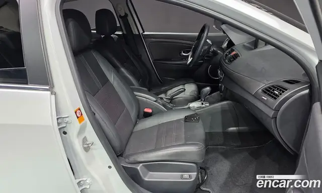 Renault (Samsung) SM3 2018 0.1 автомат (гидро), миниатюра 10