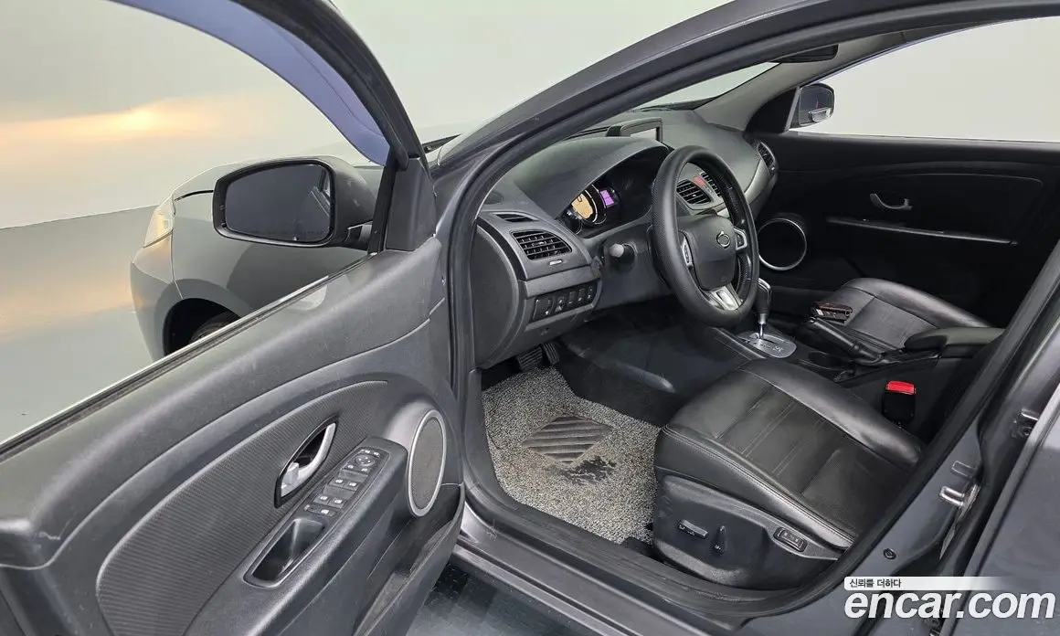 Renault (Samsung) SM3 2018 0.1 автомат (гидро), фото 13